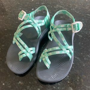 Chacos Women’s Mint size 6